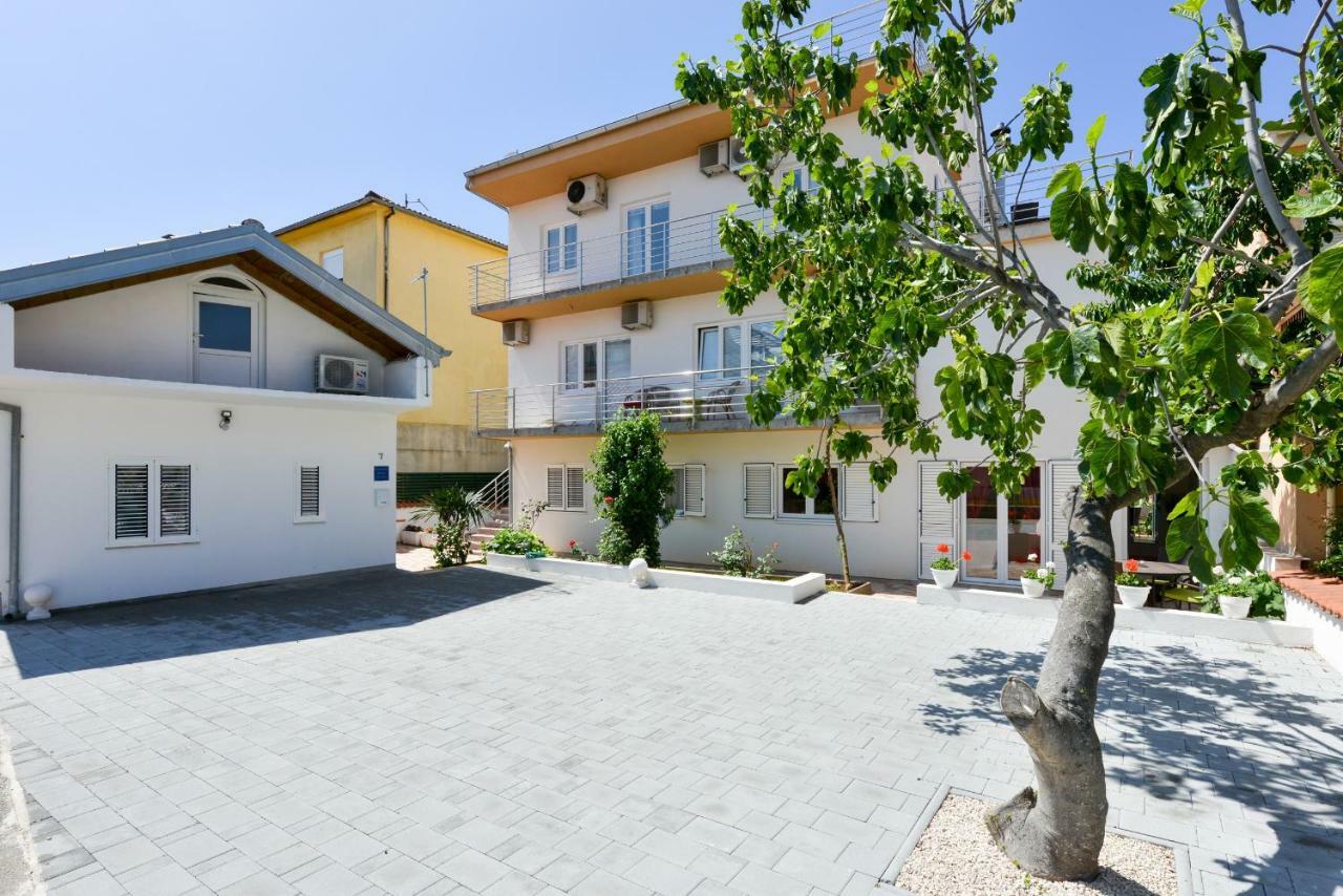 Apartmani Mandic With Parking Zadar Exterior photo